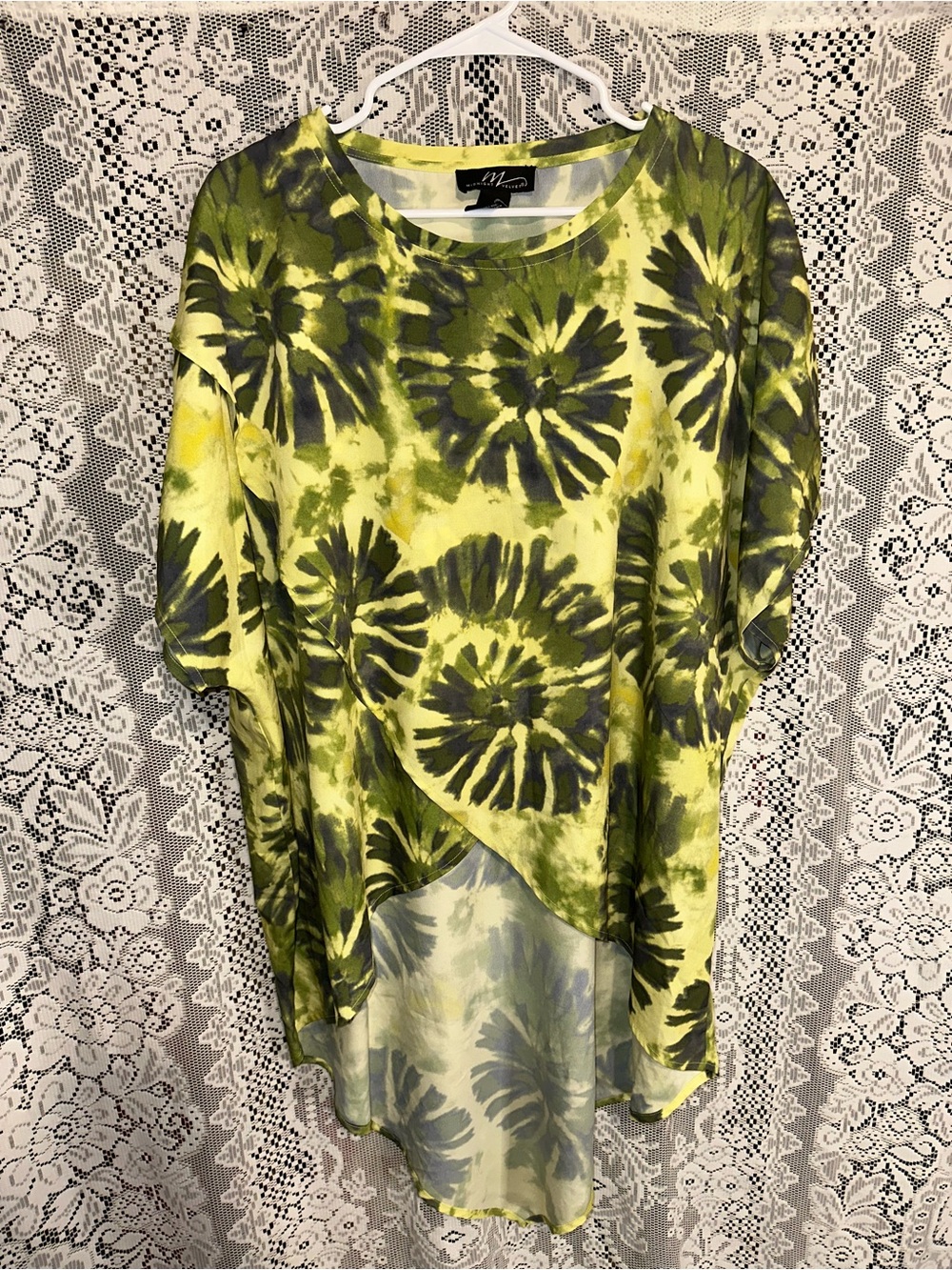 Midnight Velvet Yellow-Green Tie-Dye Short Sleeve Tunic